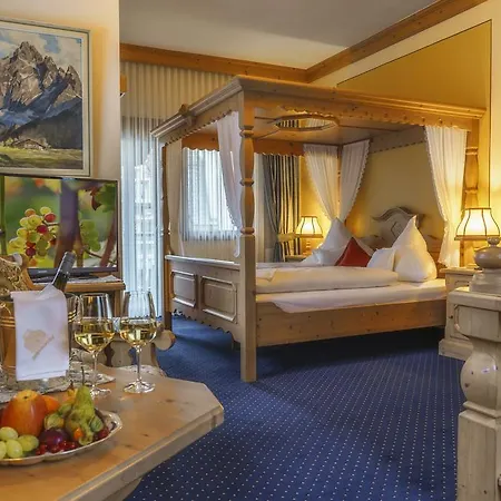 Hotel Altkoelnischer Hof 3*