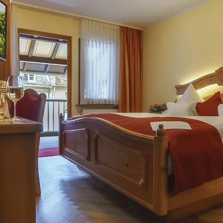 Altkoelnischer Hof Hotel 3*