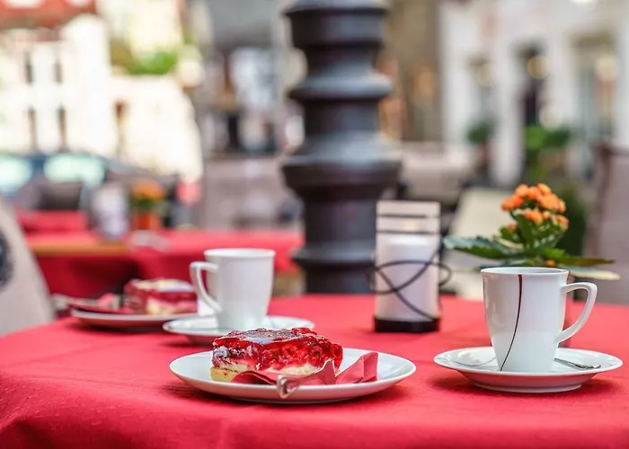 Hotel Altkoelnischer Hof 3*